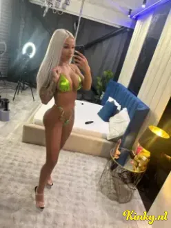 yvonne-escort-via-kinky-69b42e44f1d58600139e13a3