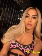 kataleya-escort-via-kinky-69aae45c0872d70012fa72ac