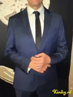 cesár-escort-via-kinky-69a9ff98575b490013bf4955