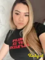 Ilaria - Hallo, ik ben Ilaria Ik ben 22 jaar oud.