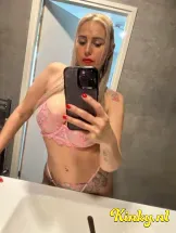 nikoly-prive-ontvangst-via-kinky-69c27bfa115d15001285b99d