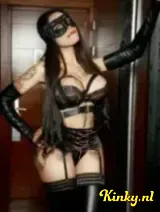 Mia - beautiful trans woman fully endowed 23cm