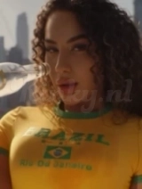 Iza - High Class, BIG ass, Hot GFE and Party Girl.