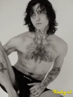 aleks-escort-via-kinky-69b3ce1a31e24600129c6cc2