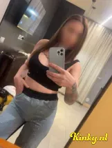 nicol-escort-via-kinky-69b94f62ad1d300013aa68d3