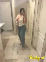 shakira-prive-ontvangst-via-kinky-69b9b1c44af21d0013bafa83