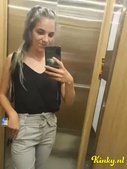 antonia-prive-ontvangst-via-kinky-69ba9c138bf4260013fd9c09