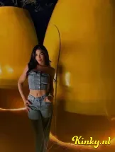 isabella-escort-via-kinky-69bd6293c0896f00124def3b