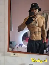 valentina-&-giovanni-virtual-sex-via-kinky-69bc23e7c0896f00124debe3