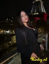 Melissa - GFE experience and porn with parties