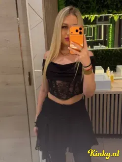 tania-prive-ontvangst-via-kinky-69c1373e115d15001285b612