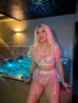 Alisa - Party Girl New in Town