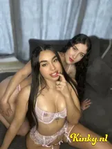 violeta-&-esmeralda-prive-ontvangst-via-kinky-69c4680562dae10013075f37