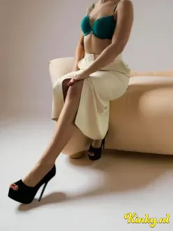 whisper-erotische-massage-via-kinky-69c199867c30330013872ec8