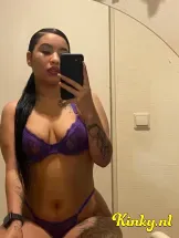 cindy-virtual-sex-via-kinky-69c3a891b02099001305df3e