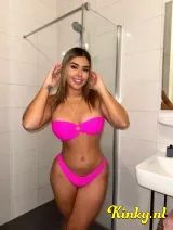 Sara - New latina top Girl