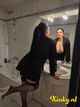 emma-escort-via-kinky-69c5213128ff890013e82460