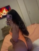 Manuela - Party, threesomes. massages