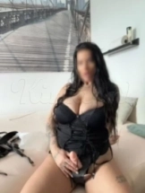 emma-bdsm-via-kinky-69cfa3d05186f90012715a74