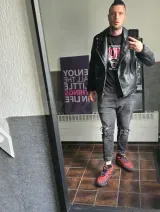 Lorenzo - Elegant & Discreet Gentleman in Eindhoven