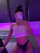 Lorett - Partygirl /🔥 Sensueel en Speels 🔥