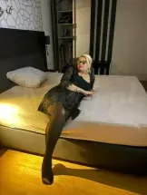 julia-prive-ontvangst-via-kinky-69e0d5f9f8da17001318cf8e
