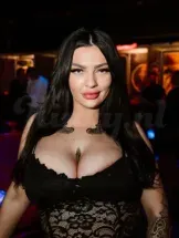 fabienne-virtual-sex-via-kinky-69e4ba520e74d50013d3758a