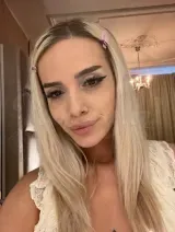 Erika - New women in the city