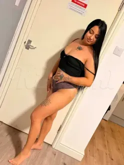 mia-escort-via-kinky-6a1d5e505faca70014d313e7