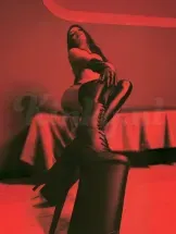 valentina-ts-virtual-sex-via-kinky-69f0a6245c480f0013ccdb3f