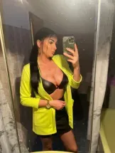nayla-escort-via-kinky-6a08eeb71aa45a0014e7aae0