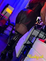 meesteres-niky-bdsm-via-kinky-664cda854d5965001a0141a6