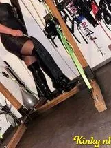 meesteres-niky-bdsm-via-kinky-68dd5d40f6c6eb0013e5f378