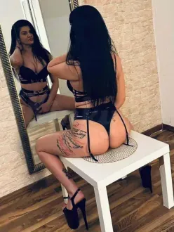 elena-prive-ontvangst-via-kinky-69f8ac5b602ef200146ecef6