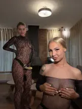 eva&emma-escort-via-kinky-69fc96ca1aa45a0014e7986f