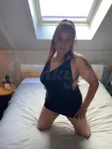 nicol-escort-via-kinky-6a01f5025c480f0013ccf137