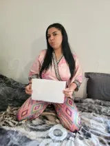 Alexandra - I love having sex and party.