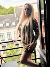 nycol-escort-via-kinky-6a2b3421e4aefe00139fdbc0