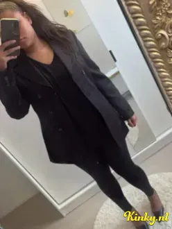 stevie-escort-via-kinky-69a34fc882564a0012e5adf1