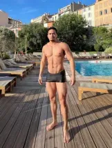 julianno-escort-via-kinky-6a31a4eba1e0ea0013fea5d4