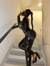 miss-black-bdsm-via-kinky-6a3941faa1e0ea0013feb0f7