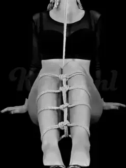 meesteres-livv-bdsm-via-kinky-6a450747a2db6e00123242a2