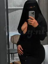 loubna-prive-ontvangst-via-kinky-6a466dbe18b52100141daa3f