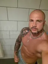 brody-escort-via-kinky-6a46bf9dbb820e0012ddcc1a