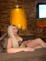 kasandra-prive-ontvangst-via-kinky-6a560292fa1c140013877b92