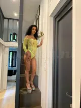 Julie - Best party girl in town