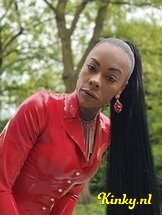 miss-venchy-bdsm-via-kinky-68179decb04b8d00132d8bd6