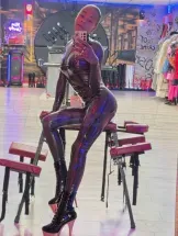 miss-venchy-bdsm-via-kinky-6a3276e8563f12001375b3e9
