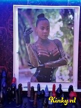 miss-venchy-bdsm-via-kinky-66d9a51f92449c00139c5e41