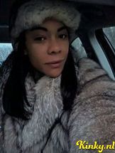 miss-venchy-bdsm-via-kinky-692363902ae1c70012231aa8